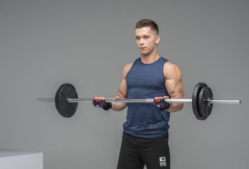 Optymalna kolejność ćwiczeń na mięśnie – jak skutecznie zaplanować trening?