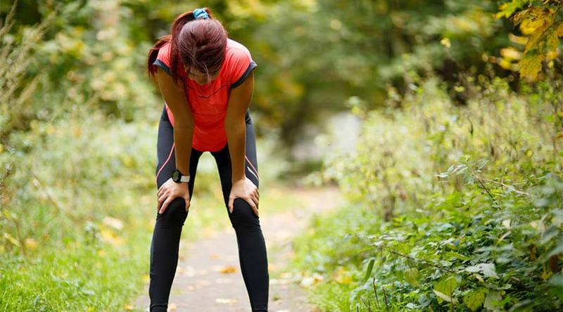 Jak rozpoznać objawy zmęczenia mięśni i co z nimi zrobić?