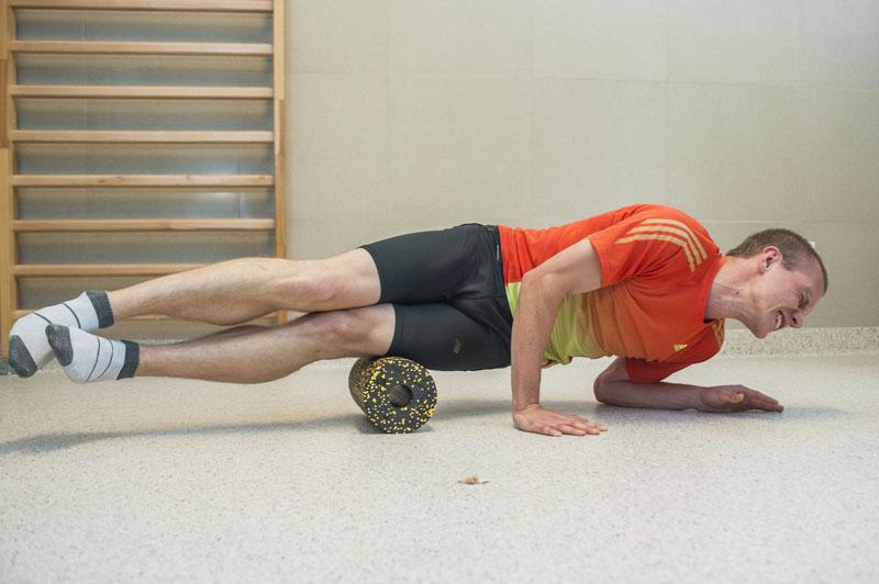 Rolowanie mięśni przed treningiem