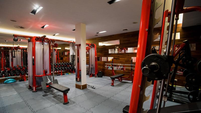 Trening dla początkujących na siłowni