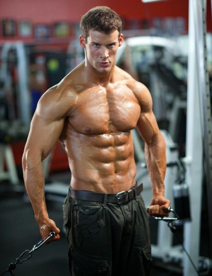 Trening siłowy w redukcji tłuszczu