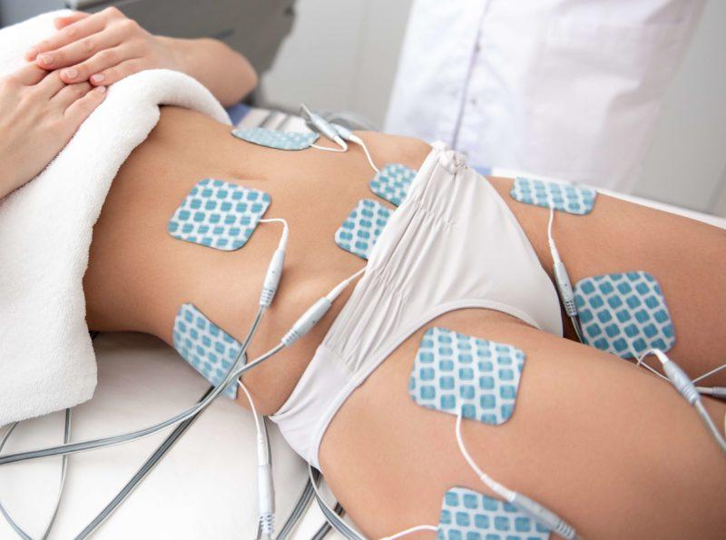 Czy pas do stymulacji mięśni brzucha naprawdę działa? Oto, co musisz wiedzieć!