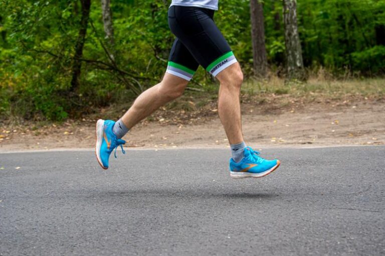 Jakie są ceny butów do biegania i co wpływa na ich wartość?