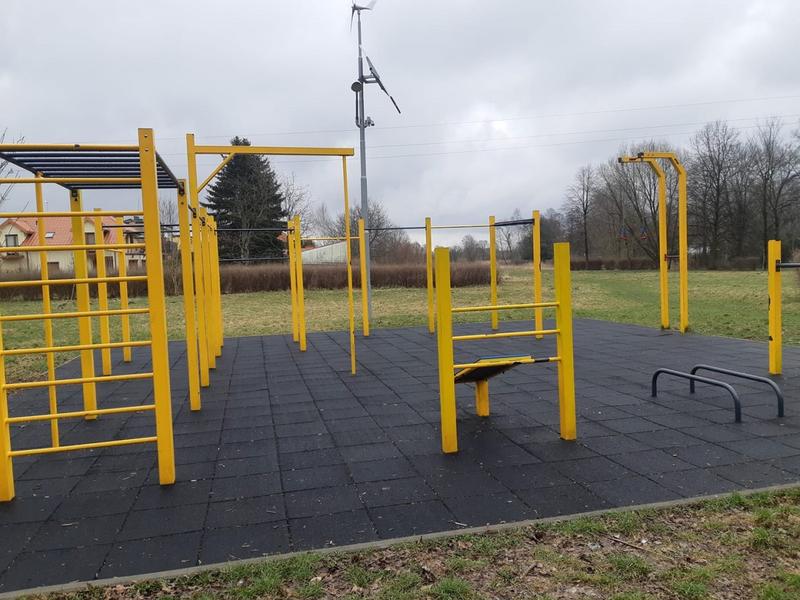 Jakie są koszty siłowni na powietrzu i dlaczego warto w nią zainwestować?