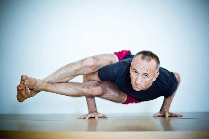 Jak zostać trenerem jogi