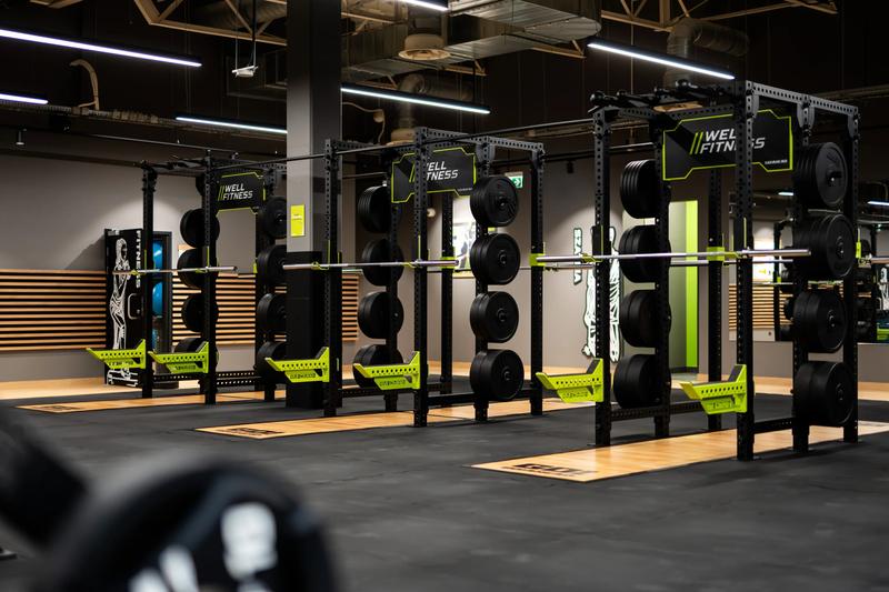 Jakie karty są honorowane przez Well Fitness? Sprawdź, co musisz wiedzieć!