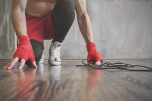 Trening interwałowy czy cardio: co wybrać dla lepszych efektów?